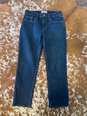 Mid rise 90’s straight jeans- Dark Blue